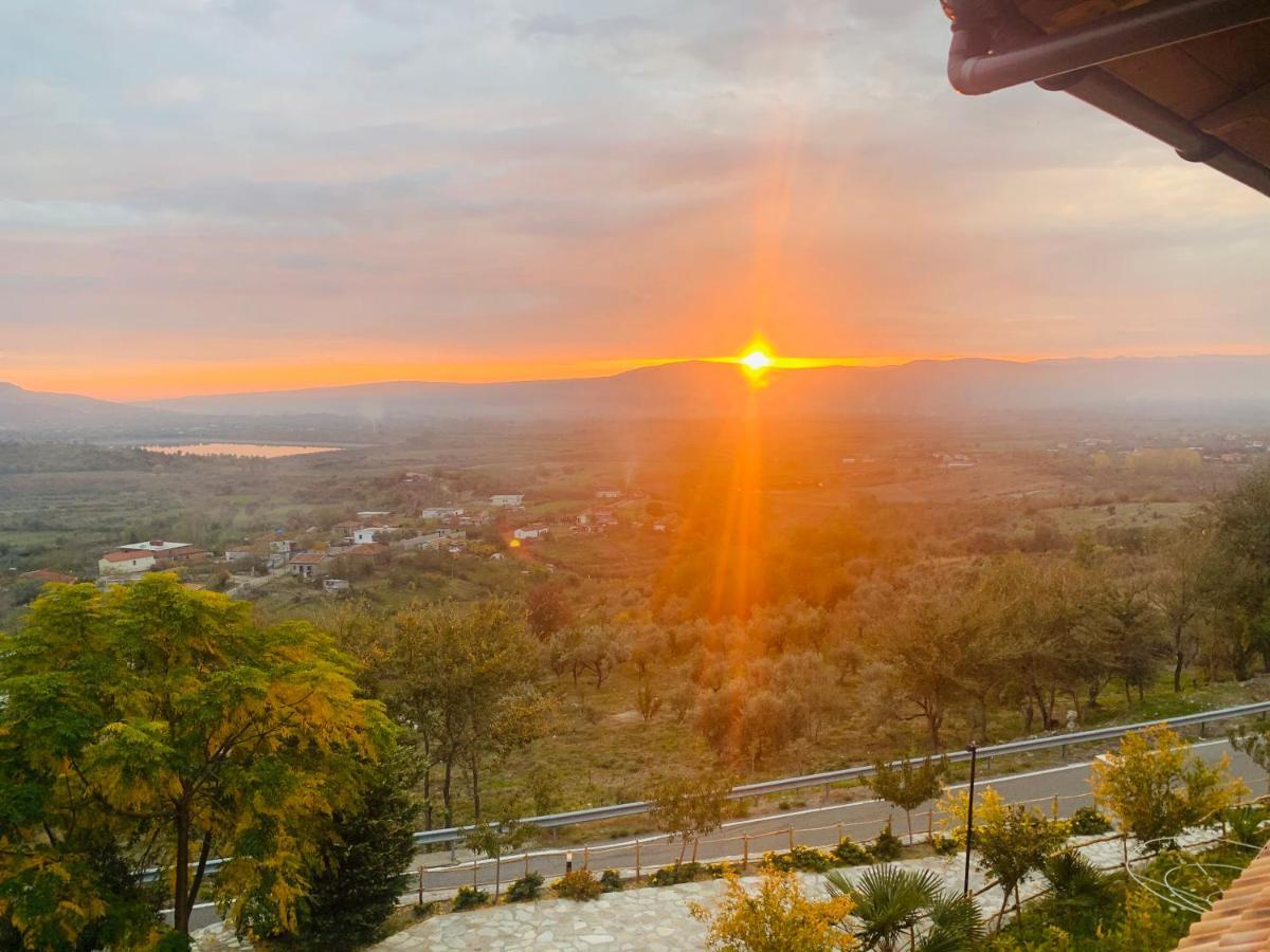 Vila Hylli I Drites Lezhë Exteriér fotografie